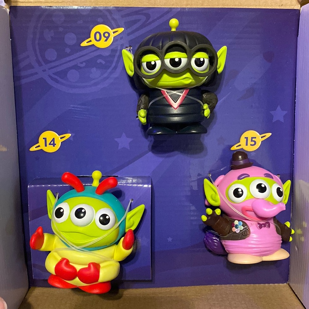 Disney Pixar Aliens Remix